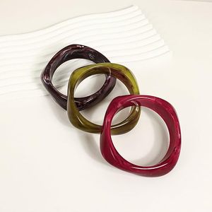 กำไลเรซิ่นหลากสีขายส่ง |   เครื่องประดับแฮนด์เมดสุดฮิตจาก ALTAMASH CRAFT สำหรับผู้หญิง ตกแต่งบ้านและของขวัญทางธุรกิจ - Product Image 1