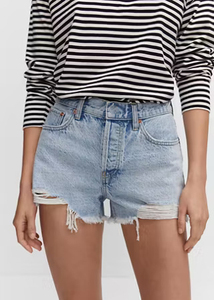 Shorts en jean taille haute pour femme, bleu clair uni, déchirés et usés, cinq poches, coupe droite, fermeture boutonnée - Product Image 2