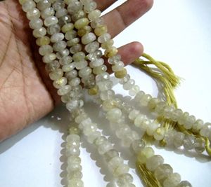 Perles de quartz rutilé doré naturel facettées en rondelle de 10 mm, vendues par brin de 10 pouces de long - Product Image 2