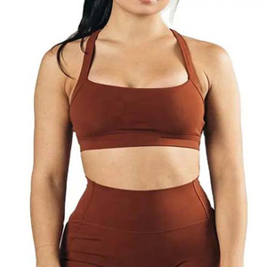 Ensemble de yoga sans couture pour femme : short taille haute et crop top – Tenue de sport et fitness - Product Image 6