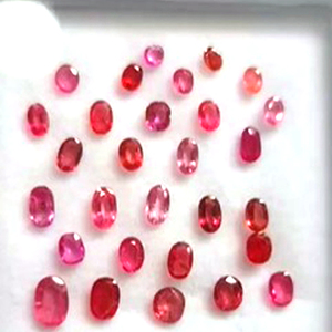 พลอยสปิเนลสีชมพูธรรมชาติ 240 เม็ด ขนาด 3 มม. ถึง 7 มม. รูปทรงวงรี ทรงหยดน้ำ ทรงกลม ทรงมาร์คีส์ เจียระไนแบบเหลี่ยม น้ำหนัก 50 กะรัต ขายส่ง Iroc คุณภาพสูง ราคา 550 ดอลลาร์สหรัฐ - Product Image 3