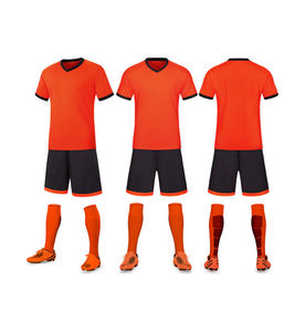 Uniformes de Fútbol Profesionales al por Mayor, Transpirables, de Secado Rápido, Manga Corta, 100% Poliéster, Impresión por Transferencia de Calor, Personalizados para Equipos - Product Image 4
