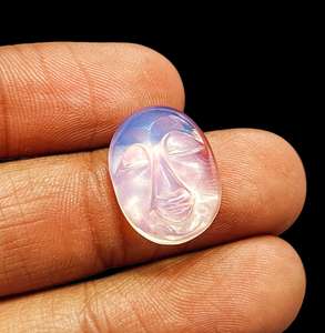 Opalite visage humain sculpté à la main forme ovale sculpture de pierres précieuses en vrac pour la fabrication de bijoux en gros Opalite visage Figurines breloques en vrac - Product Image 5