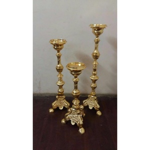 Base de trípode en relieve, candelabro de altar de Iglesia, candelabro de Iglesia religiosa cerrada, hecho a mano a granel - Product Image 2