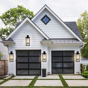 Lanterna da Parete Moderna da Esterno 26 Pollici, 1 Pezzo, Telaio in Metallo Nero, Vetro Trasparente, 4 Portalampade E12, Applique da Parete Resistente alle Intemperie per Uso Esterno - Product Image 1