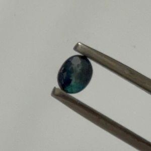 Alexandrite à changement de couleur naturel, taille ovale, 0,42 ct, certifiée IGI, pierre précieuse brute non traitée, vert à rouge, qualité AAAA, pierre précieuse fine - Product Image 4
