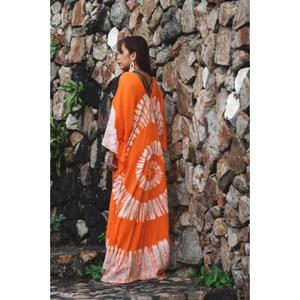 Hermoso Kaftán Casual Teñido a Mano, Holgado, Largo hasta el Suelo, Cintura Natural, Algodón Puro Hecho a Mano para Mujer, Estampado Floral a Bloque - Product Image 1