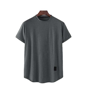 Camiseta de punto informal para hombre, color gris, manga corta, cuello redondo, corte regular, diseño transpirable, camiseta gris de manga corta para hombre. - Product Image 1