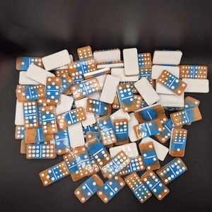 Juego de Dominó de Resina Personalizado de Alto Brillo, Fichas de Dominó de Resina con Puntos, Doble 6, Embalaje Personalizado, Juego de Mesa para Juego y Ocio - Product Image 5
