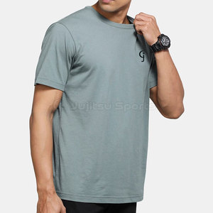 เสื้อยืดผู้ชายคุณภาพสูง ทรงปกติ ออกแบบ OEM ผ้าฝ้ายฟลีซ 100% เป็นมิตรกับสิ่งแวดล้อม น้ำหนัก 220 กรัม ผลิตในประเทศปากีสถาน - Product Image 5