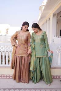 Conjunto de Kurti de Algodón de Fábrica Directa para Uso Diario, Oficina, Festivales y Ocasiones Casuales Disponible a un Precio Accesible - Product Image 4