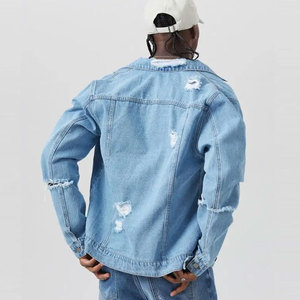 Chaqueta de Mezclilla Desgastada para Hombre Econex Sports, 100% Algodón, Forro de Sherpa Ecológico, Cierre de Cremallera, Corte Casual, Estilo Gótico con Parches de Animales - Product Image 4