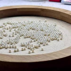 Perles d'eau douce naturelles authentiques de 3-4 mm, petites perles en vrac, pendentifs, boucles d'oreilles, anneaux légèrement imparfaits avec une forte brillance - Product Image 2