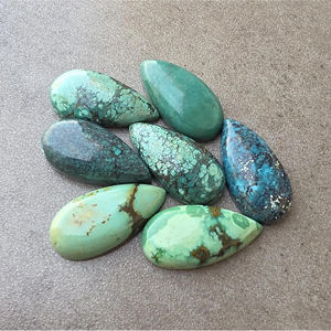 Turquesa Tibetana Genuina, Gema Calibrada en Forma de Pera Grande, Cabujón Pulido Suelto en Forma de Lágrima para Joyería - Product Image 4