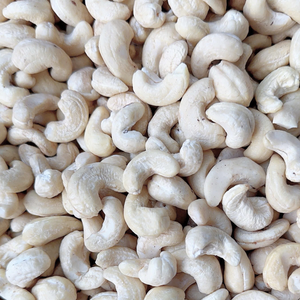 Noix de cajou en gros de haute qualité A180 A210, noix de cajou Santigo du Vietnam, noix de cajou brutes en coque exportées vers l'Asie, l'UE, le Moyen-Orient - Product Image 1