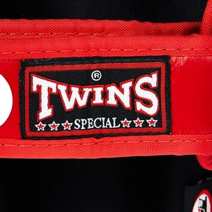 สนับแข้งฝึกซ้อมมวยไทยคิกบ็อกซิ่ง ดีไซน์ใหม่ คุณภาพสูง 100% หนังแท้ ยี่ห้อ Twins ป้องกันหน้าแข้ง - Product Image 3