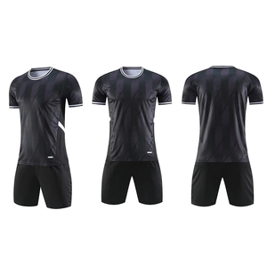 Nouvelle Collection 2026 – Ensemble Maillot de Foot Homme Séchage Rapide – Tenue de Football par Sublimation pour Club Pakistanais – Nouveaux Ensembles de Football pour Adultes - Product Image 4