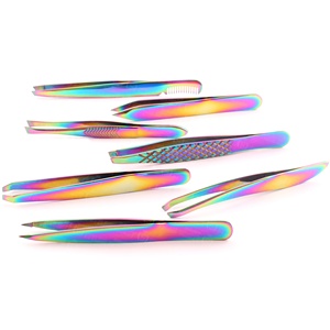 Ciseaux à sourcils professionnels de haute qualité pincettes pointes pointues conçues pour couper les sourcils nez et poils du visage avec contrôle - Product Image 3