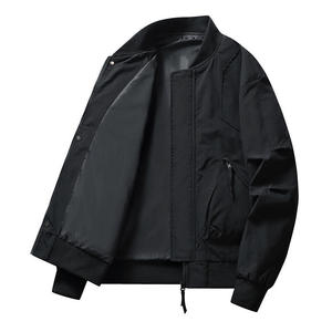 Veste bomber softshell pour homme, personnalisable avec logo frontal, respirante, imperméable, pour l'automne, vente en gros - Product Image 3