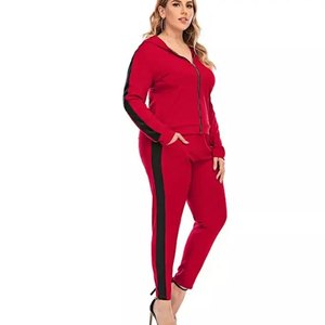 Sweat-shirt à capuche court et pantalon de survêtement deux pièces pour femme, en coton 100% respirant et écologique, avec logo personnalisé, style streetwear, pour l'automne, vêtements de sport - Product Image 3