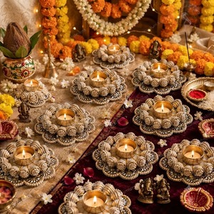 Supports de bougies chauffe-plat en perles artisanales écologiques et durables, avec travail miroir, sous-verres décoratifs en métal Diya pour Diwali - Vente en gros - Product Image 6