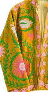 Veste pour femmes en velours brodé Suzani, tricotée, ouverte devant, longueur normale, style floral bohème ethnique, Rajasthan MONIT MARKETING - Product Image 4