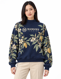 Sudadera de Cuello Alto para Mujer de Alta Calidad, 350 g/m², Color Blanco, Diseño Gráfico Personalizado, Mezcla de Algodón y Poliéster, Felpa Transpirable, Corte Regular - Product Image 2