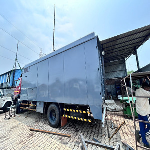 Camion d'atelier mobile entièrement équipé pour la vente en gros, véhicule de réparation et de service personnalisé avec rangement d'outils pour entreprises automobiles, usage intensif - Product Image 1