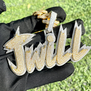 Colgante de Letra Personalizable de Moissanita Hecho a Mano, Colgante de Nombre Bicolor con Incrustaciones, Lujoso Estilo Hip Hop, Plata de Ley 925 Certificada - Product Image 5