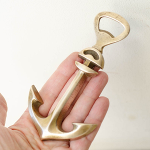 Décapsuleur Premium en Métal Thème Marin – Accessoire de Bar pour la Maison, les Restaurants et les Hôtels - Product Image 1
