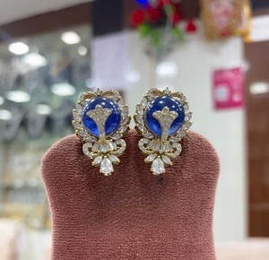 Pendientes de Zirconia Chapados en Oro de Primera Calidad, Elegantes y Modernos, para Mujer, Ideales para Fiestas Nocturnas, Colección de Moda - Product Image 3