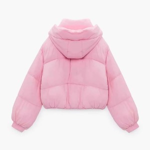 Wholesale Women Crop Puffer Jacket Custom Logo High Neck Bubble Coat Winter Warm Breathable Viscose Streetwear <b>Padded</b> Jacket - Product Image 3