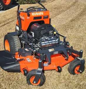 เครื่องตัดหญ้าแบบยืนขับ Kubota SZ26NC-52-2 รุ่นปี 2024 สำหรับใช้งานเชิงพาณิชย์  แบบ Zero-Turn  กำลัง 26 แรงม้า ใช้เชื้อเพลิงเบนซิน - Product Image 2