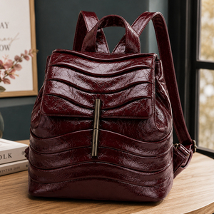 Sac à dos en cuir verni rouge vin plissé pour femme, sac de voyage plissé avec fermoir en métal gris, grand sac à dos de jour - Product Image 6