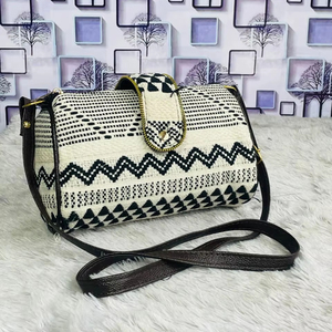 Bolso Bandolera de Lona Jacquard para Mujer, Diseño 2026, con Estampado Geométrico y Rayas Náuticas, Bolso Tipo Barril Pequeño con Detalles en Cuero PU - Product Image 1