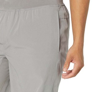 Shorts Bermuda gris pour homme, taille mi-haute, couleur unie, avec poches, taille élastique, séchage rapide, tenue décontractée - Product Image 2