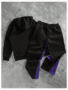 Ensemble jogging homme de haute qualité, sweat à capuche et pantalon évasé, streetwear 100% coton, design graphique personnalisé, survêtement pour homme - Product Image 3
