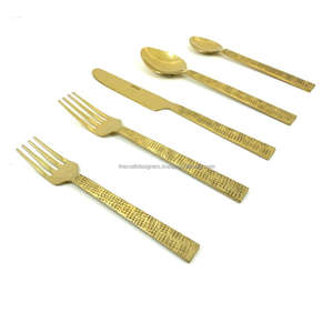 Ensemble de couverts en or de style français Décoration de mariage Ensemble de couverts de luxe avec logo Ensemble de couverts en acier inoxydable Métal Contact alimentaire sûr - Product Image 2