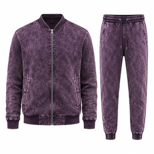 Conjunto Deportivo Personalizado con Efecto Degradado, Tela Cómoda y Silueta Moderna - Product Image 6