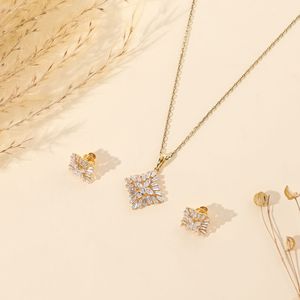 Collier pendentif géométrique en diamant de culture, or blanc, pendentif ovale et carré, bijoux minimalistes pour mariée, cadeau pour femme - Product Image 2