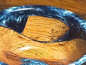 ชามเรซิ่นลายไม้สีฟ้าขาว ชามเรซิ่นและไม้แบบมีฐาน รุ่นมิดไนท์ - Product Image 3