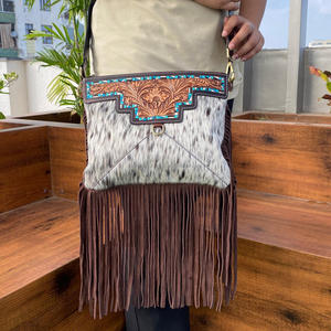 Bolso cruzado de vaquera occidental de cuero hecho a mano para mujer, bolso de hombro Floral de piel de vaca, bolsos de cuero genuino - Product Image 3
