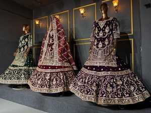 Lehenga choli garanti avec des broderies complètes, de nouveaux détails et une grande ampleur. - Product Image 3