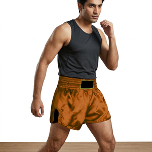 Pantalones Cortos de Boxeo Dorados para Hombre, 100% Seda, Corte Regular, Elásticos, Cintura Elástica para Entrenamiento, Personalizados para Muay Thai - Product Image 1