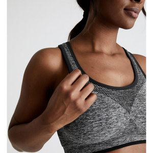 Soutien-gorge de sport dos nageur pour femme, maintien moyen, maille respirante, logo avant, écologique, haut de fitness et d'entraînement - Product Image 3