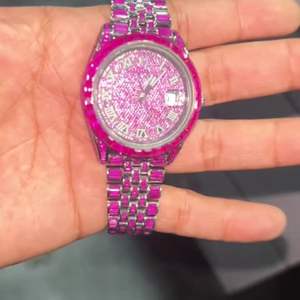 Montre Hip Hop Business à mouvement quartz, diamant Moissanite VVS de laboratoire taille ronde, bracelet en or jaune 20 mm, cadran en verre, faite à la main - Product Image 2