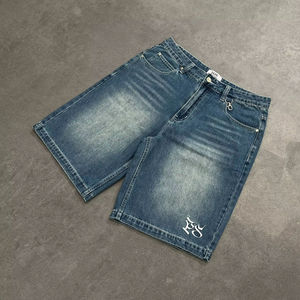 Shorts en jean pour hommes, délavés effet vieilli, brodés, personnalisables en usine - Product Image 5