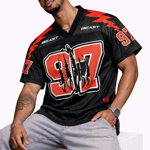 Maillot de football américain personnalisé en mesh pour hommes, noir et rouge, avec motifs graphiques, respirant, en polyester, fabrication OEM en gros, USA - Product Image 2