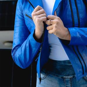 Chaquetas Azules para Mujer con Logotipo Personalizado, Chaquetas Vintage para Invierno, Abrigos Modernos de Cuero, Chaqueta Bomber Genuina, Estilo Urbano - Product Image 6