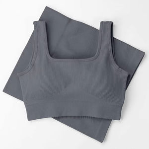 Conjunto de yoga para mujer, personalizado, de alta calidad, sin costuras, ligero, con el mejor diseño, ropa deportiva de alta elasticidad para gimnasio, conjunto de yoga para mujer - Product Image 1